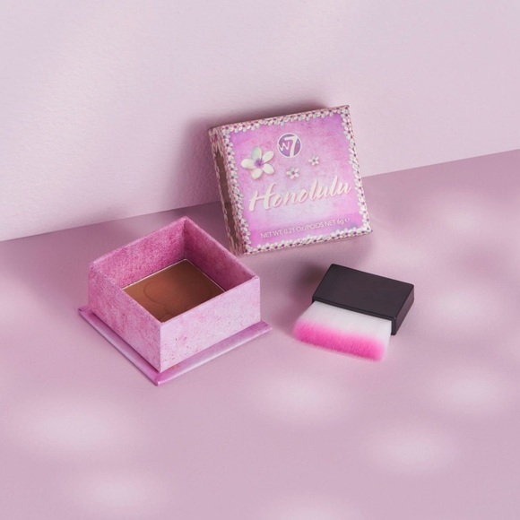 W7 Honolulu Bronzing Powder - Pressed Powder Bronzer - Contouring & Highlighting - Picture 2 of 5